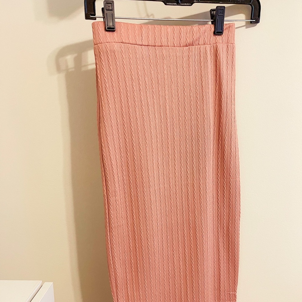 Pink high waisted skirt